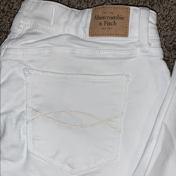 Abercrombie & Fitch Jeans - Picture 2 of 4